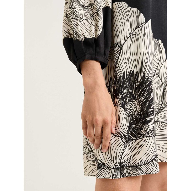 Veronika Maine Black Poppy Twill Blouson Sleeve Shift Dress image number 2